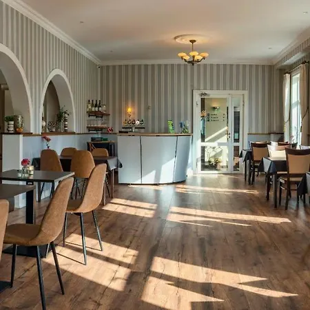 Hotel Vinderup Hotel 2*